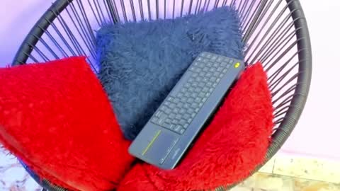 chloe online show from January 8, 4:44 pm