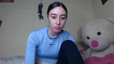 Chloe  online show from January 8, 8:50 pm