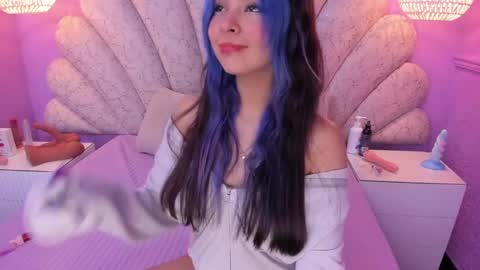   online show from December 21, 8:54 pm