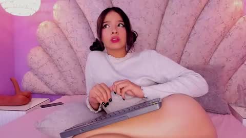   online show from March 6, 12:21 am