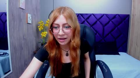 chloecampbell03 online show from September 25, 1:15 pm