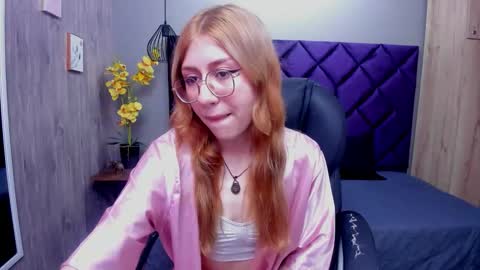 chloecampbell03 online show from September 27, 1:05 pm