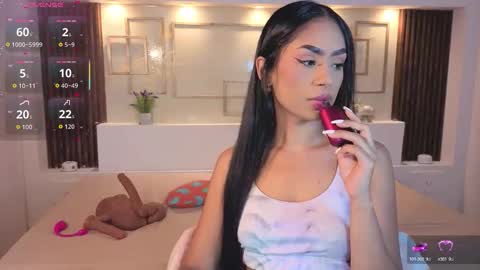 Chloe Moon online show from September 27, 11:48 am