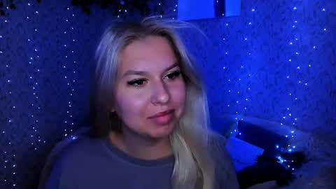 Snapshot of chloericci chatting on September 29, 8:52 am ChloeRicci online show from September 29, 8:52 am