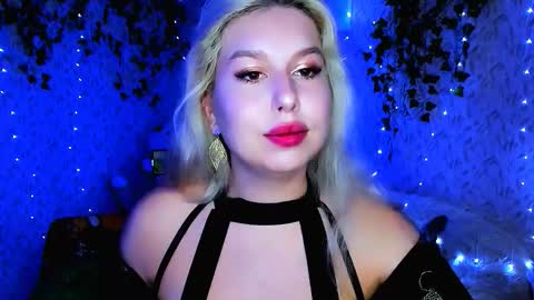 Snapshot of chloericci chatting on October 14, 12:06 pm ChloeRicci online show from October 14, 12:06 pm