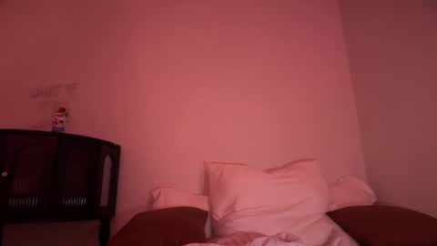 chloeros3e online show from October 4, 7:56 pm