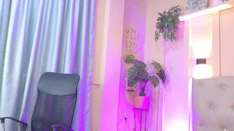 Chloe rosse online show from November 28, 1:30 am