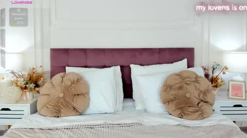 Chloe online show from February 10, 12:30 am