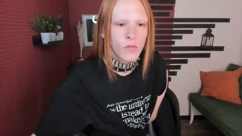 Chloe online show from October 3, 10:23 am