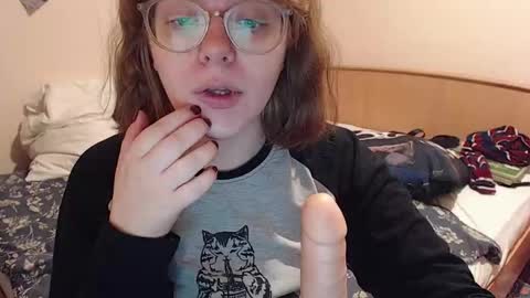 chmiri online show from September 13, 2:28 pm