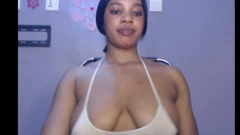 Snapshot of choco_chocox chatting on February 2, 2:24 pm ESTHER online show from February 2, 2:24 pm