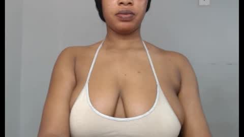 Snapshot of choco_chocox chatting on October 14, 7:42 am ESTHER online show from October 14, 7:42 am