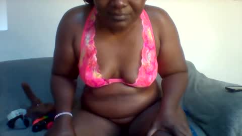 chocobabe002 online show from October 23, 10:14 am