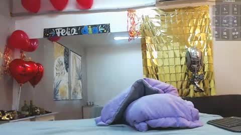 Chorey Thaylor online show from February 15, 6:01 pm