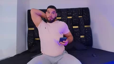 Chris B online show from November 19, 6:41 pm