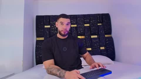 Chris B online show from November 26, 6:09 pm