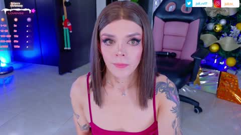 juli   Instagram july rv17 - Twitter juli rv17     online show from December 19, 12:12 pm