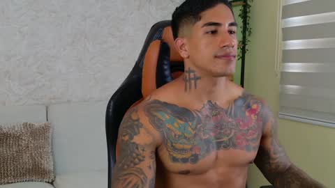 chris reilly online show from December 6, 7:12 pm