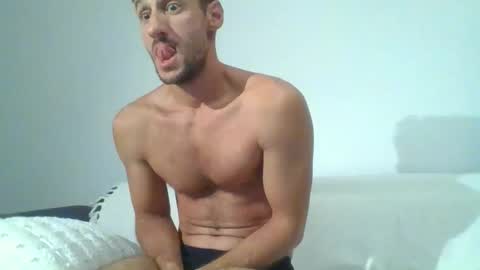 chrisaron online show from September 30, 3:22 am