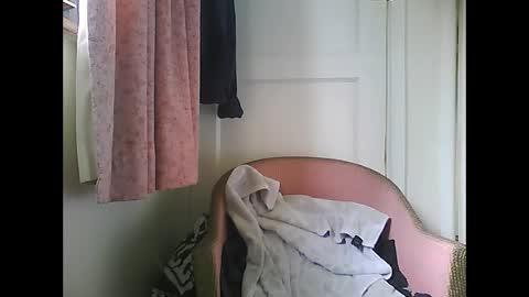 Snapshot of chrishornycocker chatting on October 17, 9:23 am chrishornycocker online show from October 17, 9:23 am