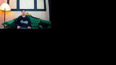 Chris online show from October 10, 11:09 am