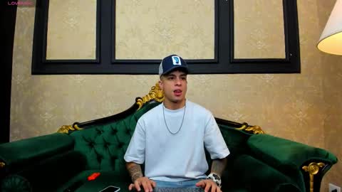 Chris online show from October 15, 11:21 am