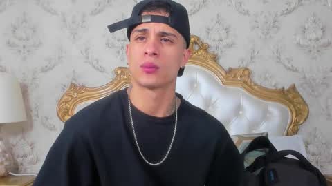 Chris online show from November 30, 6:45 pm