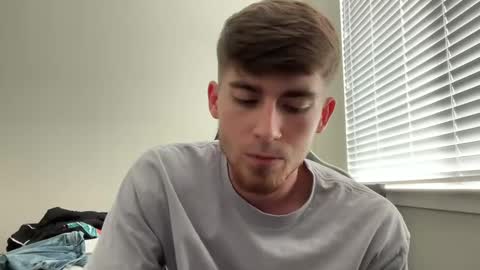 Snapshot of chrisoncam01 chatting on October 4, 7:56 pm chrisoncam01 online show from October 4, 7:56 pm