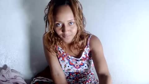 Snapshot of christine213 chatting on January 14, 9:45 am christine213 online show from January 14, 9:45 am