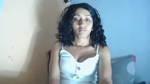 Snapshot of christine213 chatting on October 18, 6:41 pm christine213 online show from October 18, 6:41 pm