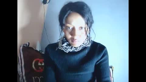 Snapshot of christine213 chatting on November 12, 1:17 am christine213 online show from November 12, 1:17 am