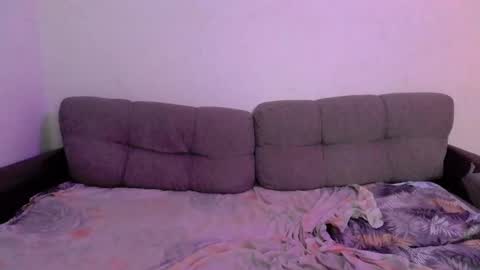 Snapshot of christine_bell chatting on February 27, 8:09 pm Christine online show from February 27, 8:09 pm