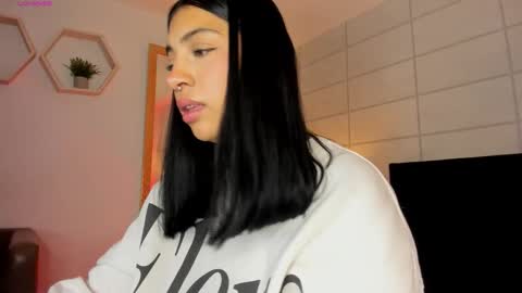 Christine  online show from November 19, 12:05 pm