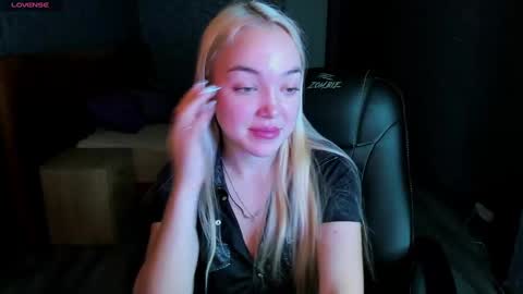 hristy3 online show from February 28, 8:20 am