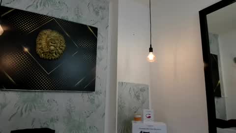 ...   ... online show from February 27, 11:31 am