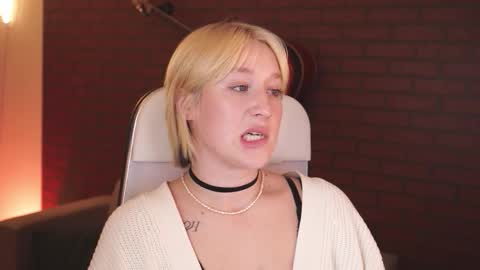 Cin Bellamy online show from September 15, 4:40 pm