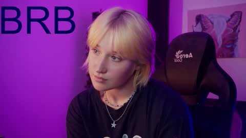 Cin Bellamy online show from September 18, 5:53 am