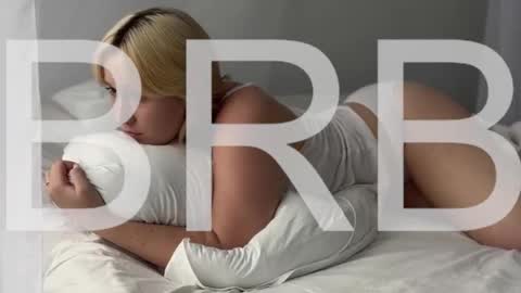 Cin Bellamy online show from November 3, 3:41 am