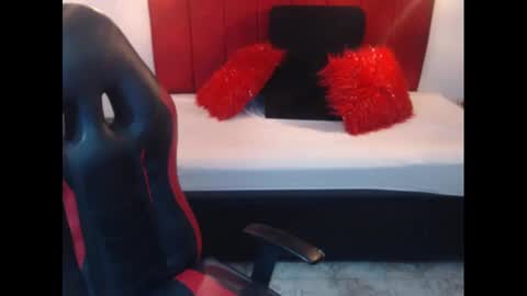 Snapshot of cindysweet_1 chatting on November 21, 2:05 pm Cindy online show from November 21, 2:05 pm