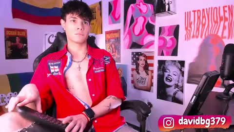 David     Independent Model online show from March 2, 1:47 am