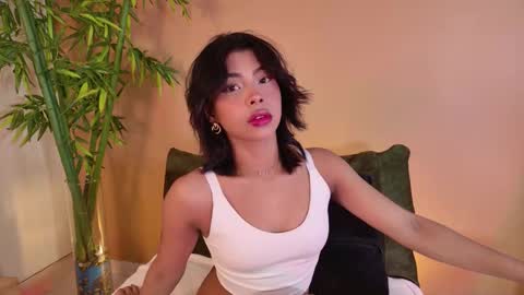 cinnamon_kyla online show from December 1, 12:32 pm