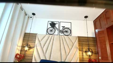 cinthiabaker online show from October 6, 11:29 am