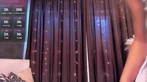 Claire online show from January 9, 7:42 am