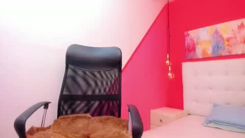 claire aristizabal online show from January 31, 3:52 am