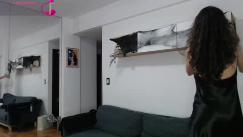 Snapshot of clairevarhol chatting on October 5, 12:53 am clairevarhol online show from October 5, 12:53 am