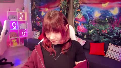 clarabenson online show from November 20, 7:24 pm