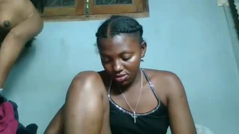 clarisse98 online show from October 29, 7:04 pm