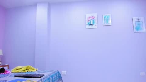 Snapshot of clayr_rosse chatting on March 1, 12:07 am Clayr online show from March 1, 12:07 am