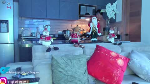 claytonburgues online show from December 5, 10:23 pm