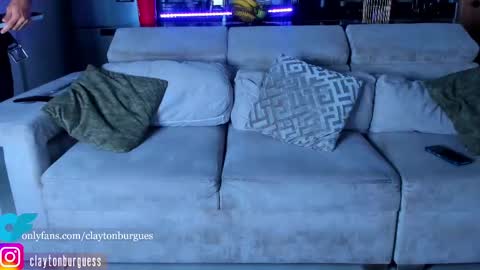 claytonburgues online show from October 1, 5:35 am